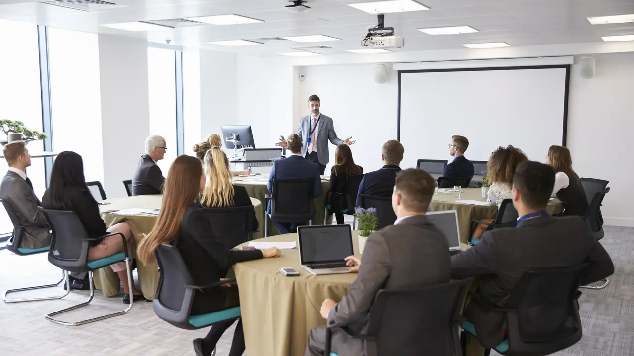 Séance de formation en groupe — parcours Data Science Foundations